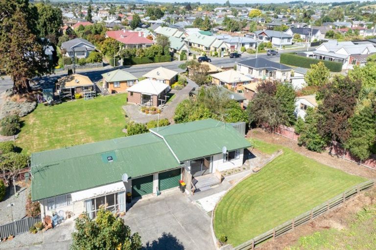 Photo of property in 3 Vogel Street, Gore, 9710