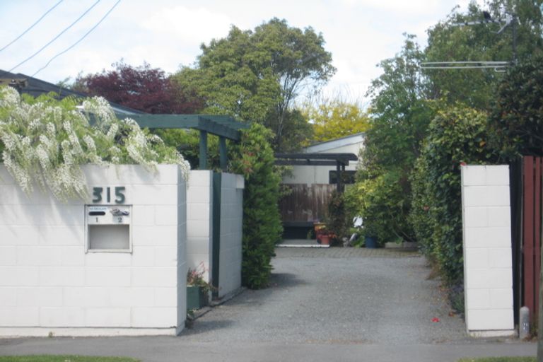 Photo of property in 2/315 Sawyers Arms Road, Bishopdale, Christchurch, 8053