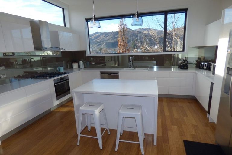 Photo of property in 39a Melmore Terrace, Cromwell, 9310