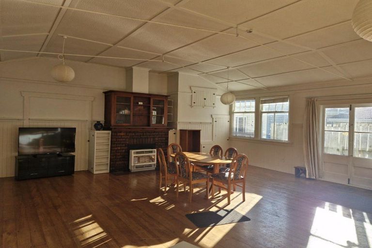 Photo of property in 101 Fulford Street, New Plymouth, 4310
