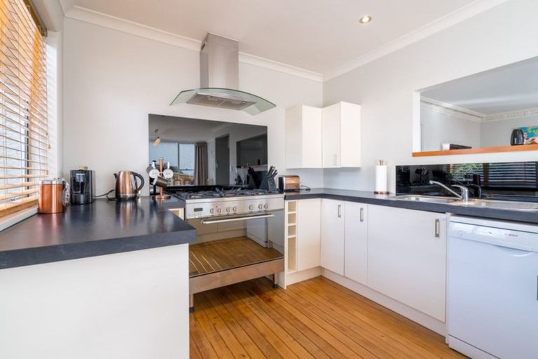 Photo of property in 5 Derby Street, Green Island, Dunedin, 9018