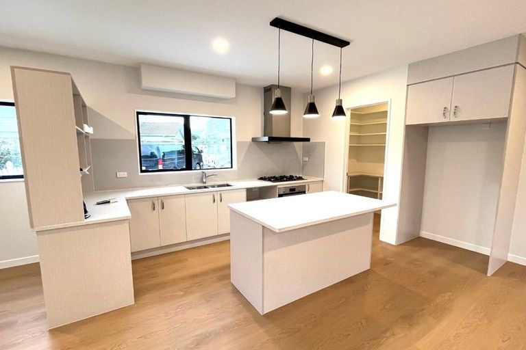 Photo of property in 33a Galsworthy Place, Bucklands Beach, Auckland, 2014