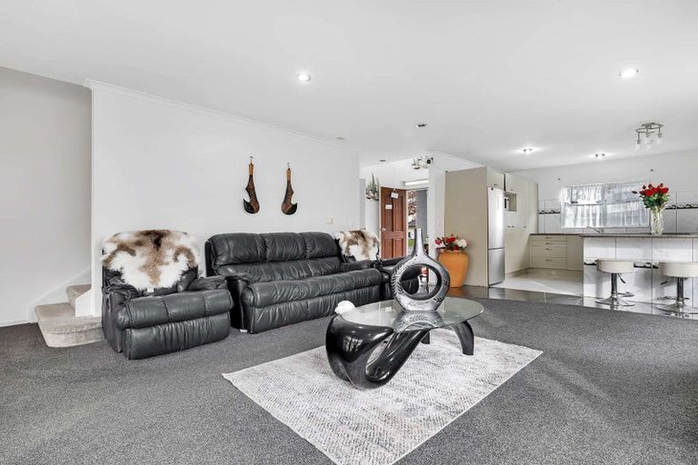 Photo of property in 13 Ritchie Crescent, Takanini, 2112