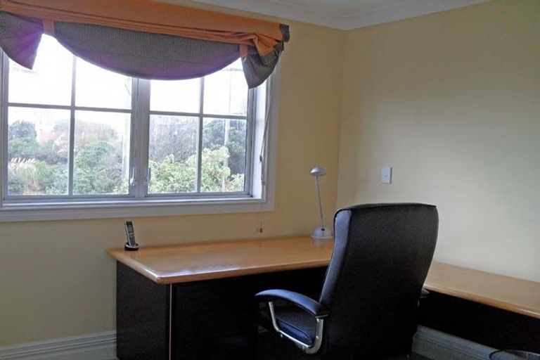 Photo of property in 154 Tinakori Road, Thorndon, Wellington, 6011