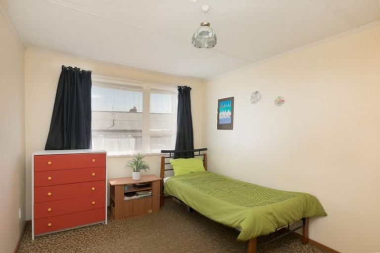 Photo of property in 11 Natone Street, Waitangirua, Porirua, 5024