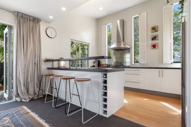 Photo of property in 15 Riverwood Boulevard, Redwood, Christchurch, 8051