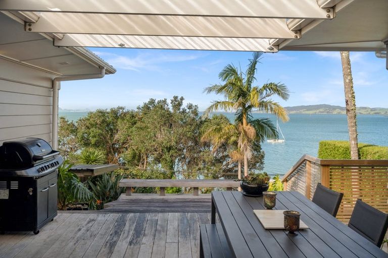 Photo of property in 108 Beach Road, Onerahi, Whangarei, 0110
