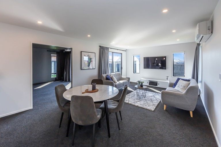 Photo of property in 37 Wigmore Crescent, Rolleston, 7615