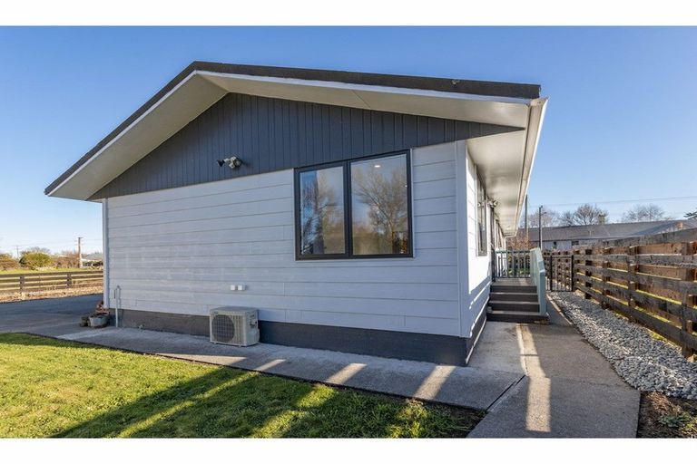 Photo of property in 47 George Street, Rotherham, 7379