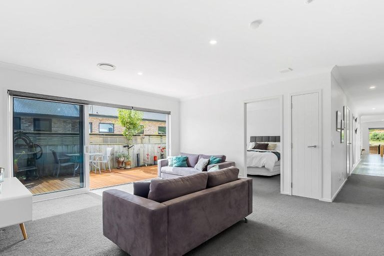 Photo of property in 67 Montgomery Crescent, Kinloch, Taupo, 3377