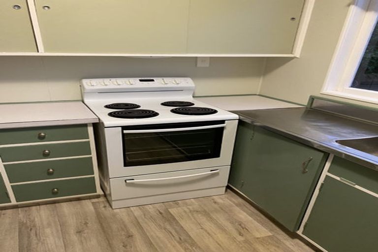 Photo of property in 22 Tennyson Avenue, Avalon, Lower Hutt, 5011