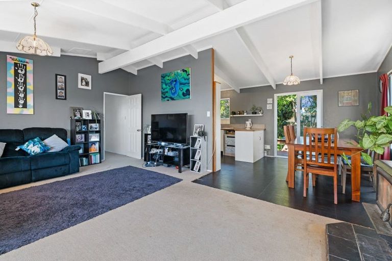 Photo of property in 11 Cypress Place, Owhata, Rotorua, 3010