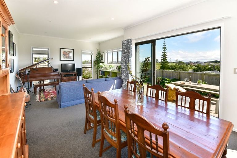 Photo of property in 23 Barcliff Terrace, Gulf Harbour, Whangaparaoa, 0930