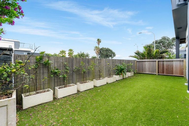 Photo of property in 3 Sandhurst Drive, Papamoa Beach, Papamoa, 3118