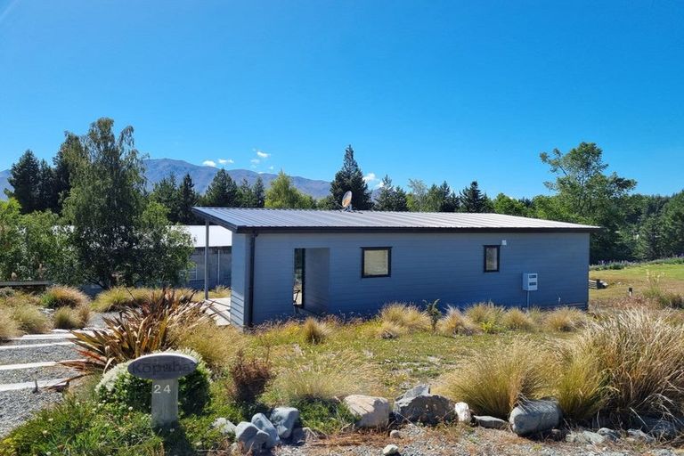Photo of property in 24 Rodman Lane, Lake Tekapo, 7999