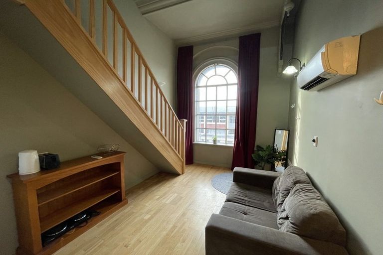 Photo of property in 255 Rattray Street, Dunedin Central, Dunedin, 9016