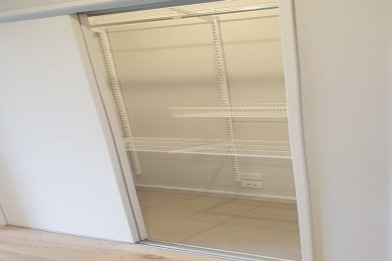 Photo of property in 14 Harakeke Road, Hobsonville, Auckland, 0616