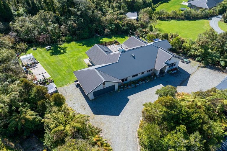 Photo of property in 122b Rutherglen Road, Rutherglen, Greymouth, 7805