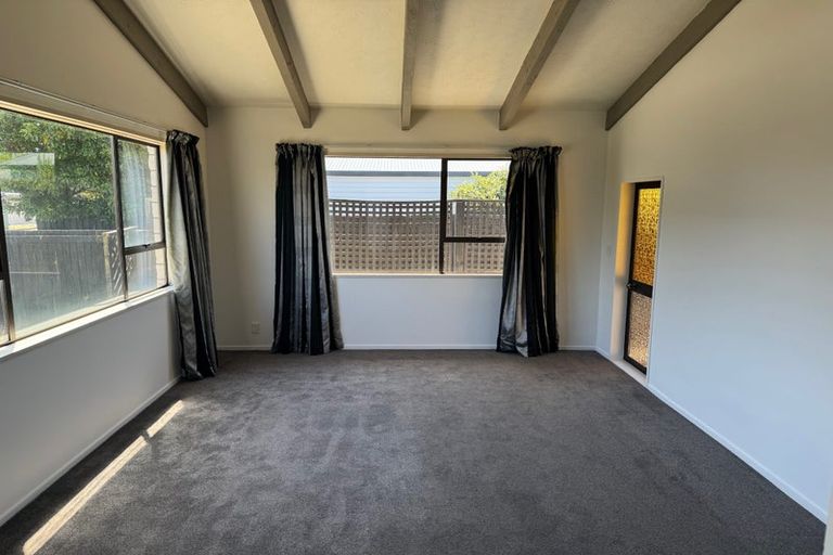 Photo of property in 300a Bower Avenue, North New Brighton, Christchurch, 8083