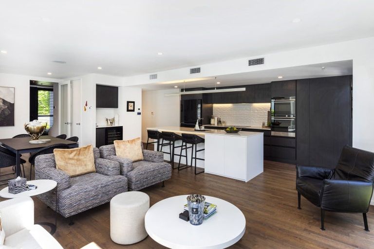 Photo of property in 39 Repton Street, Merivale, Christchurch, 8014