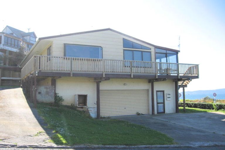 Photo of property in 2 Calder Place, Opito Bay, Whitianga, 3592
