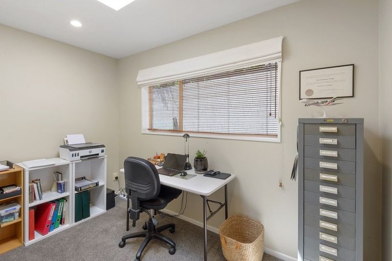 Photo of property in 1 Trecastle Lane, Huntsbury, Christchurch, 8022