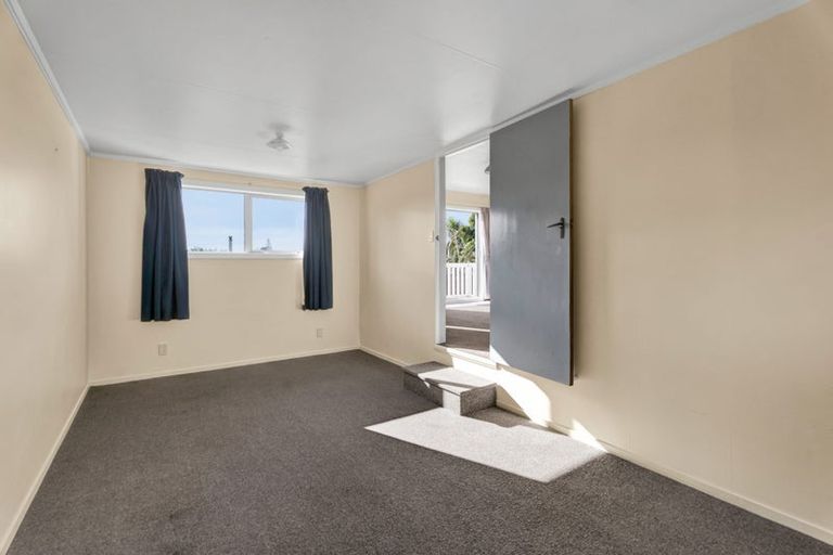 Photo of property in 16a Culzean Grove, Bell Block, New Plymouth, 4312
