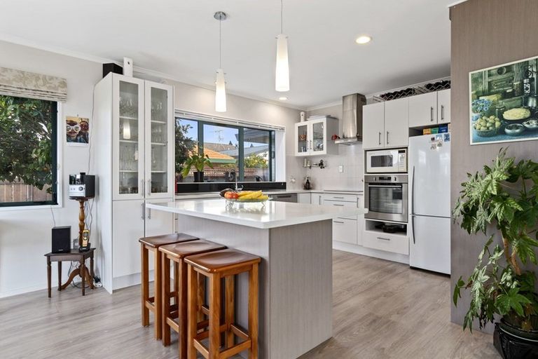 Photo of property in 128 Edgecumbe Road, Tauranga South, Tauranga, 3112