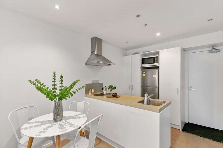 Photo of property in Soho Apartments, 1411/74 Taranaki Street, Te Aro, Wellington, 6011
