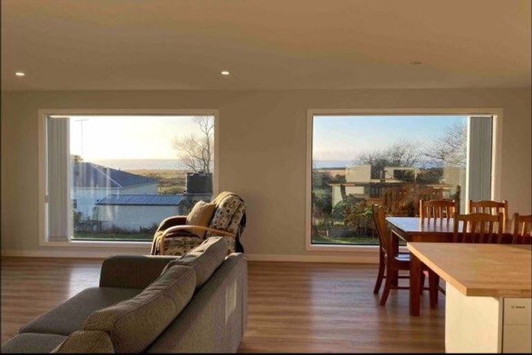 Photo of property in 23 Leicester Street, Hampden, 9410