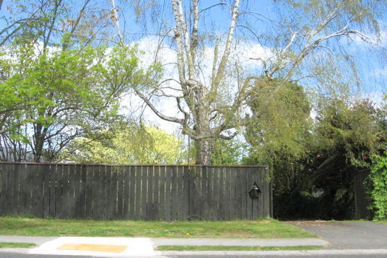 Photo of property in 29 Gillies Avenue, Taupo, 3330