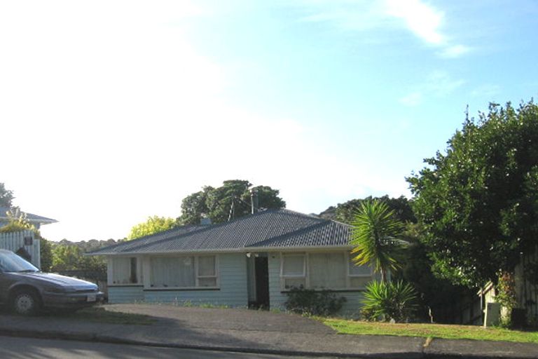 Photo of property in 84 Monarch Avenue, Hillcrest, Auckland, 0627