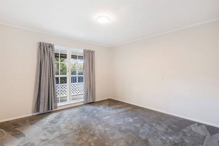 Photo of property in 34 Akron Grove, Totara Park, Upper Hutt, 5018