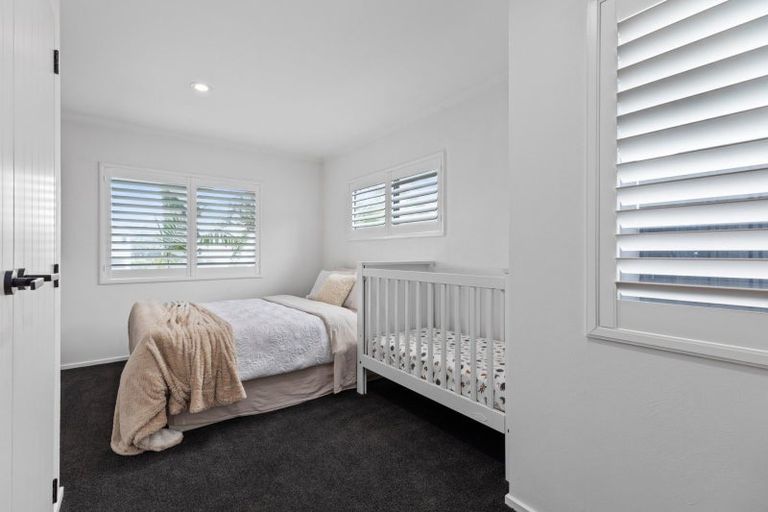 Photo of property in 1174 Papamoa Beach Road, Papamoa Beach, Papamoa, 3118