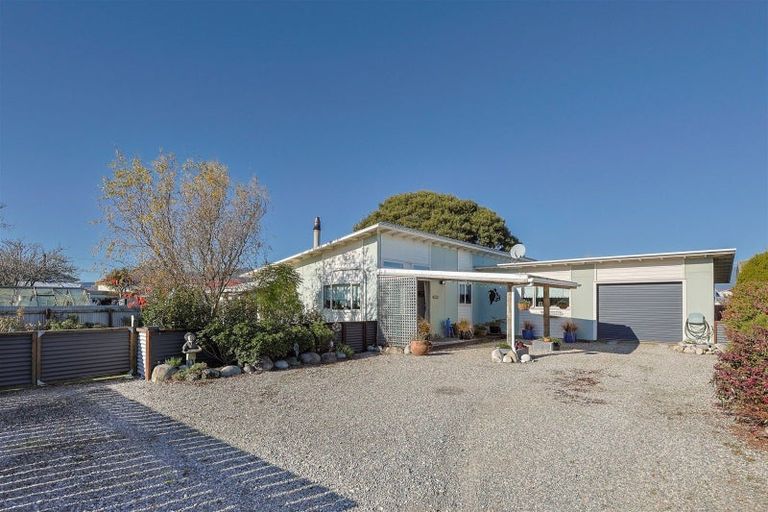 Photo of property in 33b Romilly Street, Westport, 7825