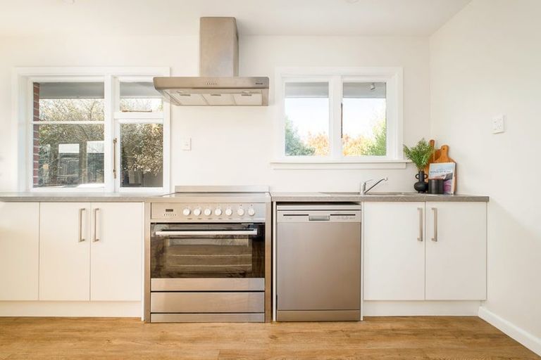 Photo of property in 12 Bainton Street, Bishopdale, Christchurch, 8053