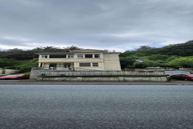 Photo of property in 379b Ohiro Road, Brooklyn, Wellington, 6021