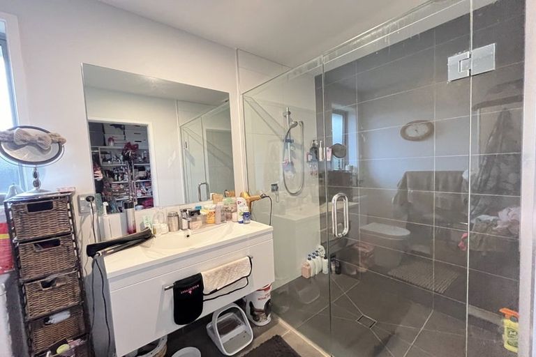 Photo of property in 16 Radcot Drive, Rolleston, 7615