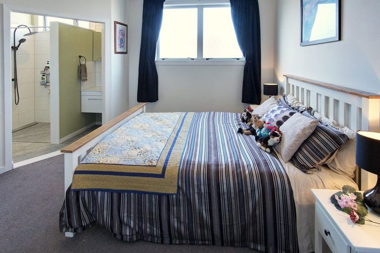 Photo of property in 1/26 Roberts Road, Lansdowne, Masterton, 5810