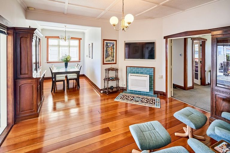 Photo of property in 30 Cudby Street, Woburn, Lower Hutt, 5011