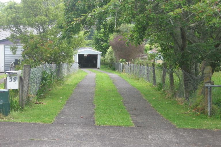 Photo of property in 35 Eketone Street, Te Kuiti, 3910