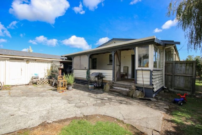 Photo of property in 98 Freyberg Road, Ruawai, 0530