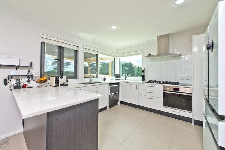 Photo of property in 36 Kokako Rise, Papakura, 2110