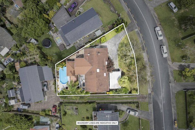 Photo of property in 28 Anich Road, Massey, Auckland, 0614
