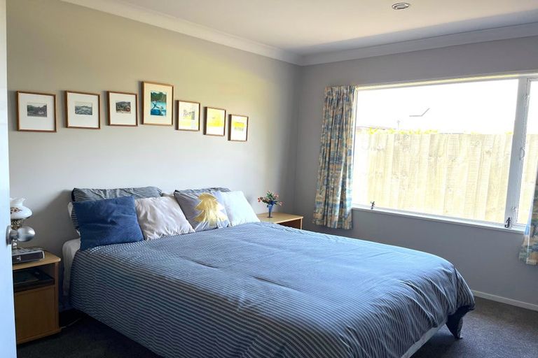 Photo of property in 21 Empress Place, Halswell, Christchurch, 8025