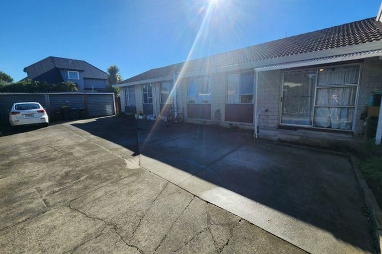 Photo of property in 3/98 Peverel Street, Riccarton, Christchurch, 8041