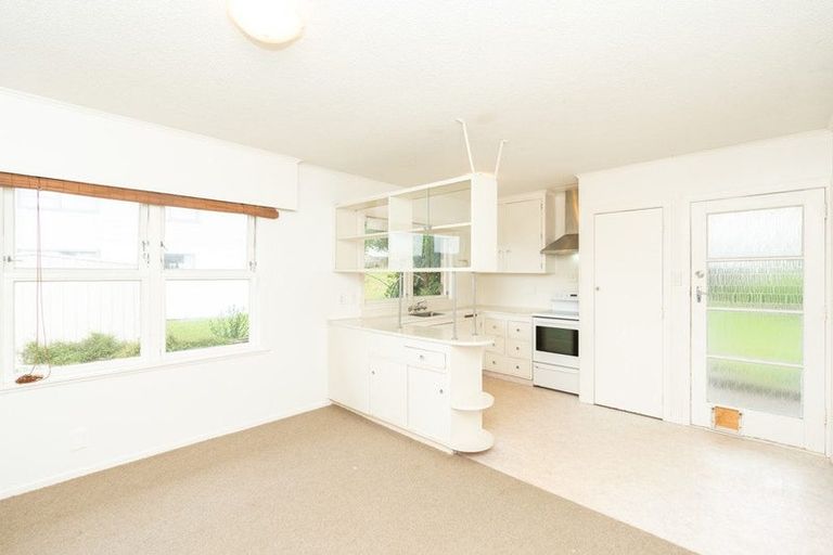 Photo of property in 4 Bankart Street, Raglan, 3225