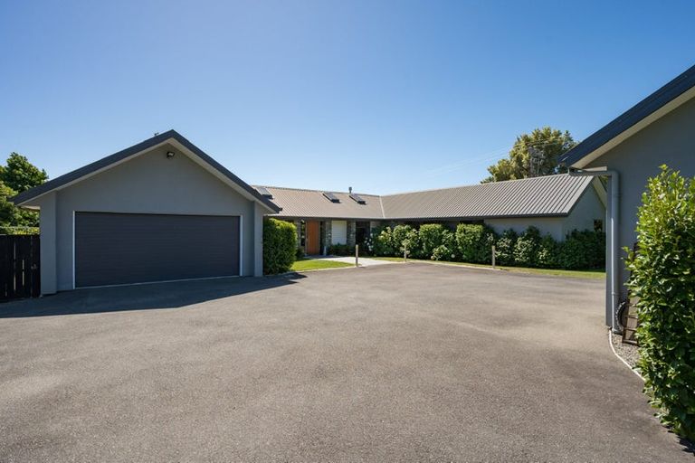 Photo of property in 2 Ashfield Place, Richmond, 7020