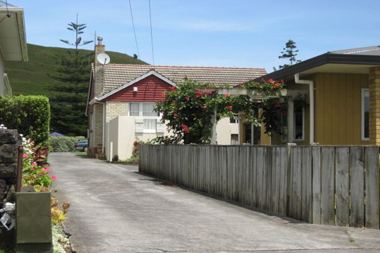 Photo of property in 60 Church Road, Mangere Bridge, Auckland, 2022