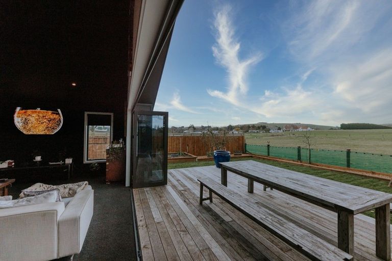 Photo of property in 19 Airedale Road, Weston, Oamaru, 9401